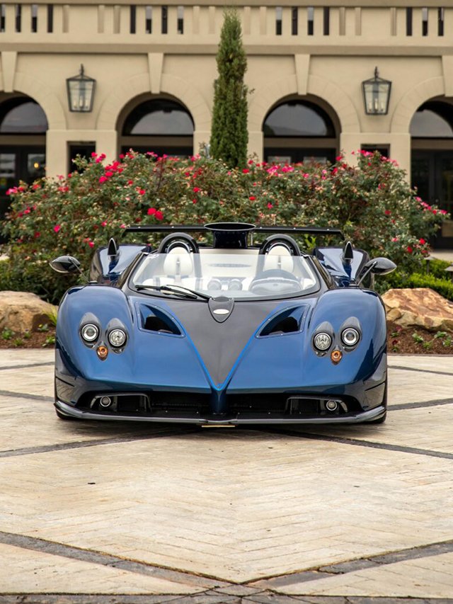 A Closer Look at the Pagani Zonda HP Barchetta - TorqueYou