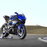 Yamaha R7