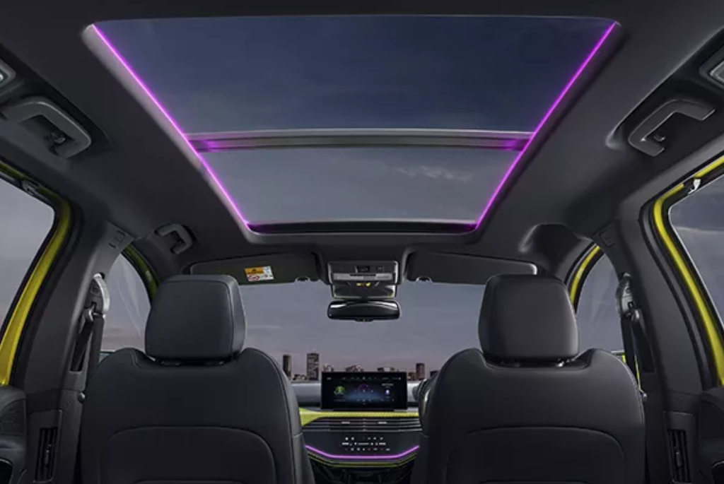 New Tata Harrier Interior- Panoramic Sunroof