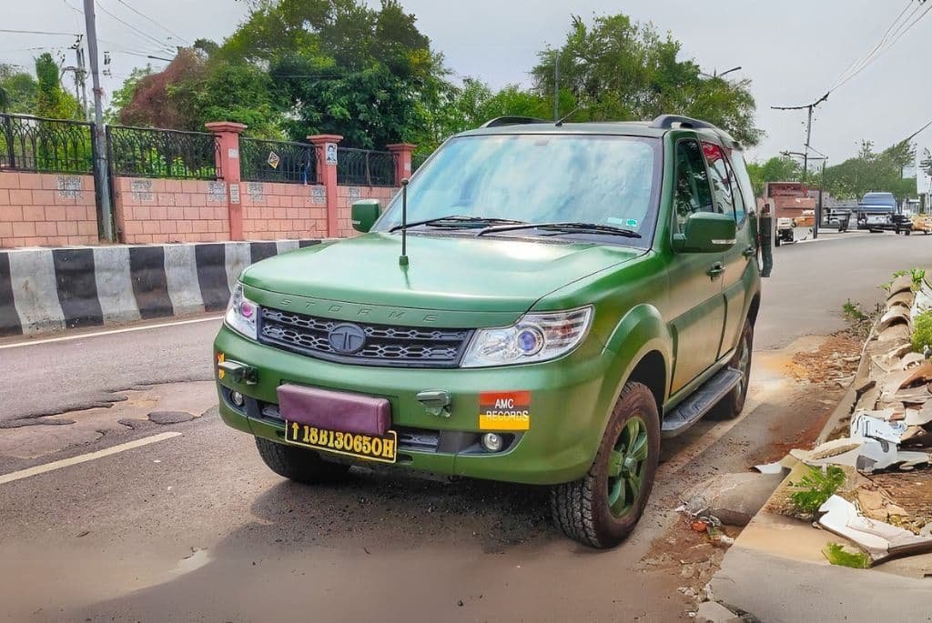 Tata Safari Storme GS 800