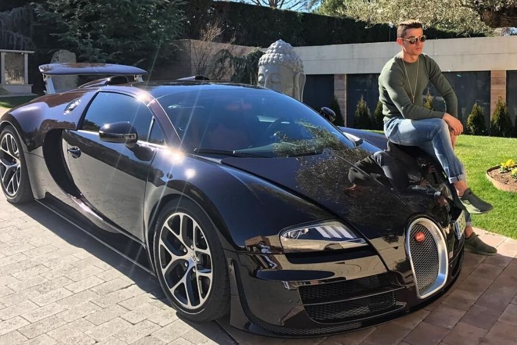Bugatti Veyron Grand Sport Vitesse: Cristiano Ronaldo Car Collection