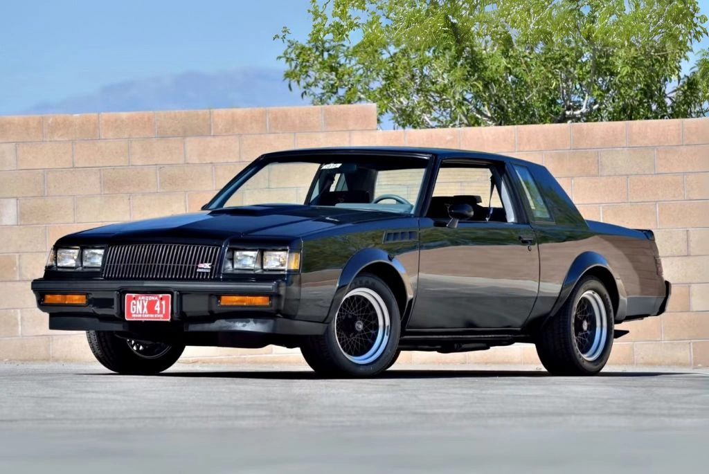 1987 Buick Grand National GNX "The Dark Knight" : Kevin Hart Car Collection