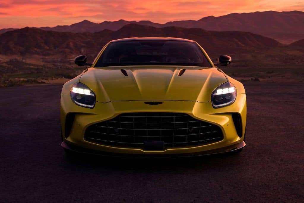 2025 Aston Martin Vantage vs. Porsche 911 Turbo